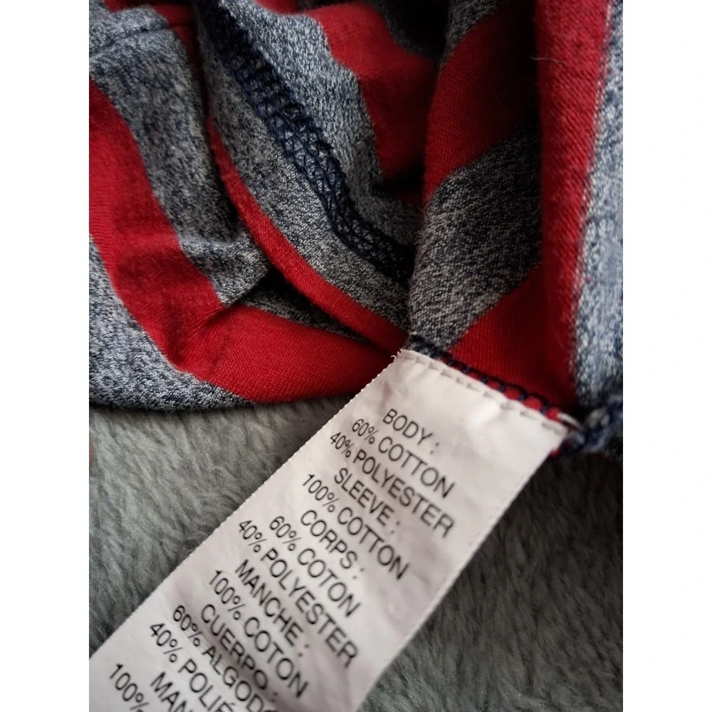 The Childrens Place Boys Blue Red Gray Stripe Long Sleeve Thermal Shirt‎ Large